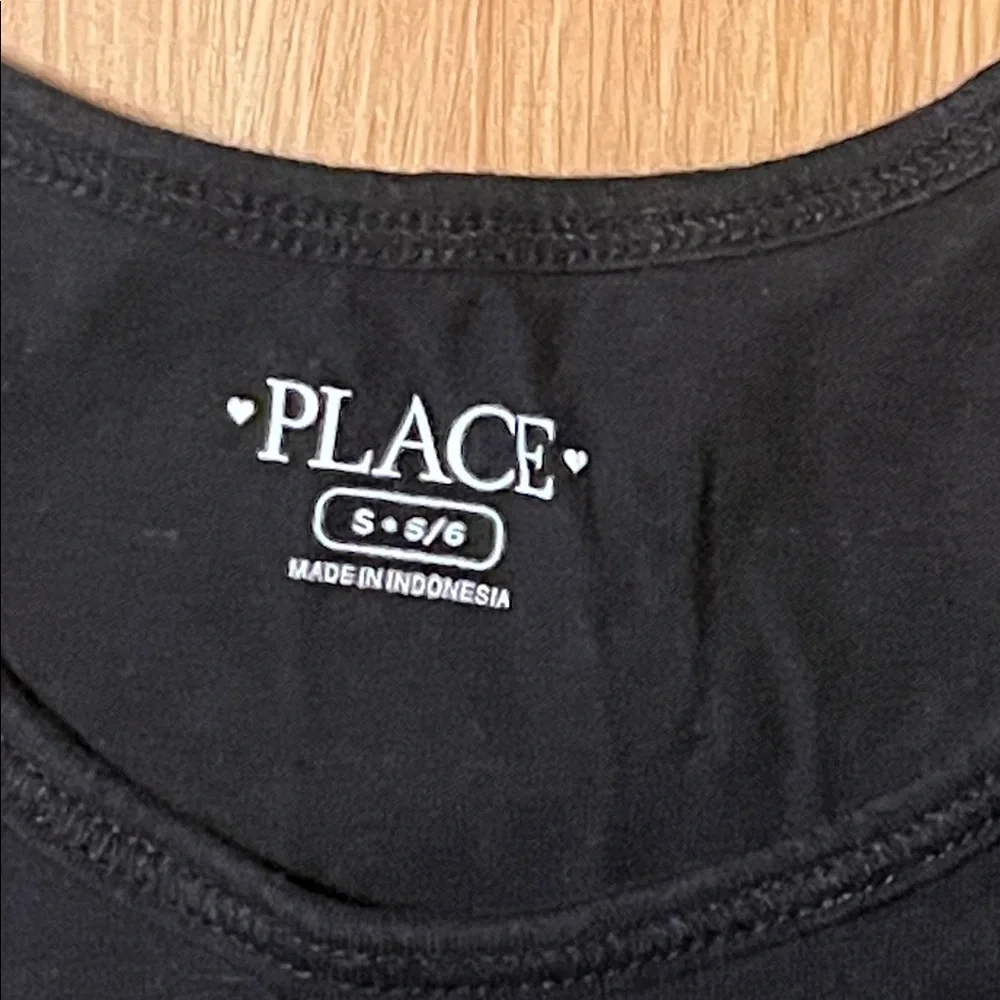 The Children's Place Black Tank Top with Neon Sunglasses Design, size S 5/6
